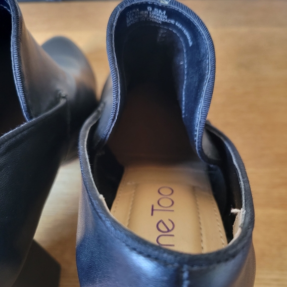 Me Too Black Leather Almond Toe Chunky Heels Womens Size 9.5M - Picture 10 of 13